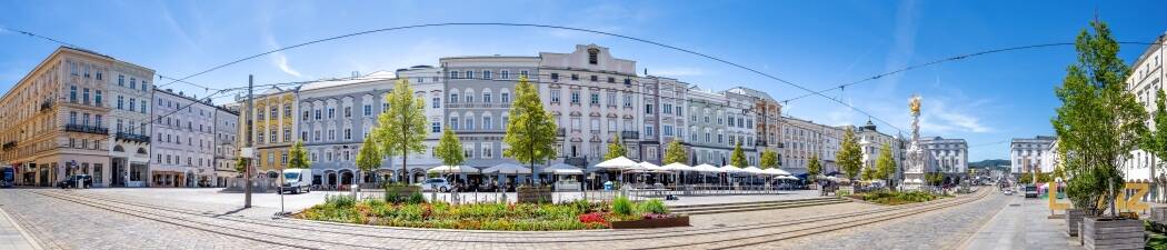 Late Summer Sale in Linz destination image