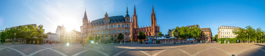 Frühlingsangebote in Wiesbaden destination image