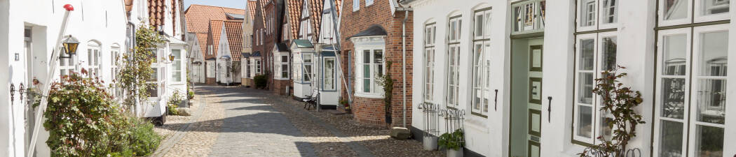 Bilsemester i Tønder – hitta det perfekta hotellet! destination image