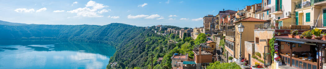 Uppehåll i Centrala Italien destination image