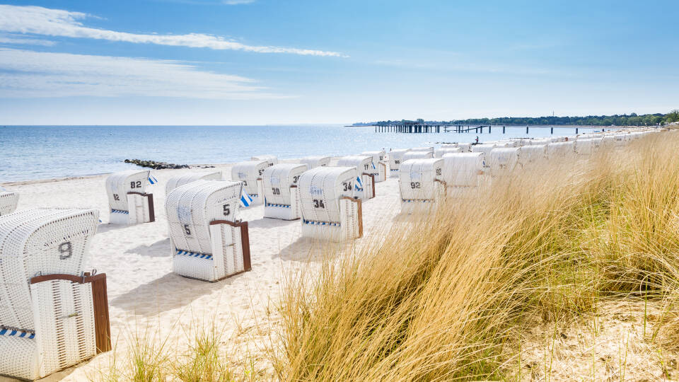 Hotellet ligger kun 100 meter fra Timmendorfer Strands smukke strand.