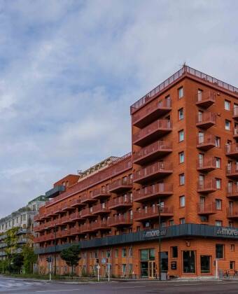 Das Hotel bietet eine zentrale und schöne Lage im Westhafen.
