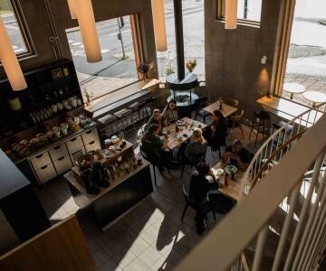 Start dagene med en god frokost i den innbydende frokostsalen.