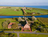 Hotel MeerLand is 2 minutes from the lighthouse, offering views over the National Park.