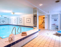 Spa-området med pool, sauna og dampbad er det perfekte sted at slappe af.