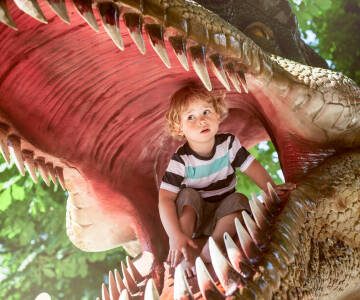 En fantastisk upplevelse för barn: Triassic Park Waidring med dinos, koraller och ammoniter.