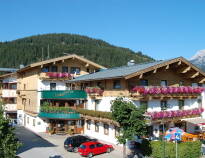 På Hotel Edelweiss vil du føle den tyrolske gæstfrihed overalt.