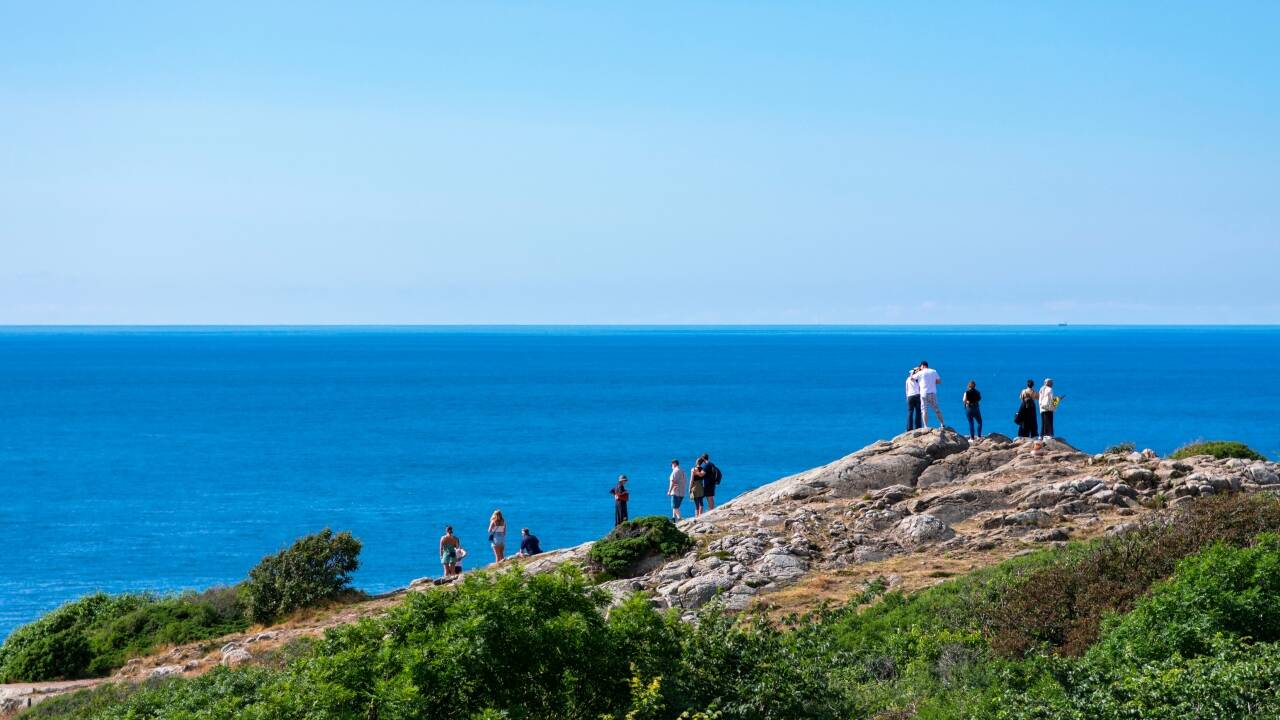 Kullabergs dramatiske klipper og kyststier er perfekte til aktive dage i naturen.