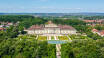 The hotel is located between Ludwigsburg and Stuttgart. Germany's largest baroque palace "Residenzschloss Ludwigsburg" is located in Ludwigsburg.