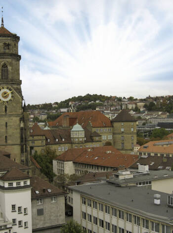 Stuttgart ligger bara 30 minuter med bil från hotellet.