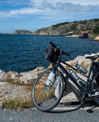 Upptäck naturen till fots eller med cykel – Kattegattleden, Sveriges natursköna kustled, går alldeles i närheten.