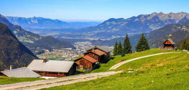 A breathtaking alpine panorama awaits you during your stay.
