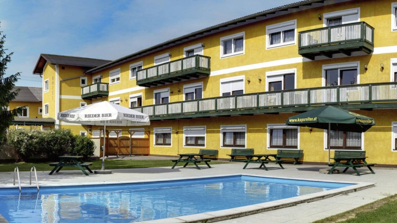 Hotel Gasthof Danzer med udendørs pool er ideel til en sommerferie i Øvre Østrig.