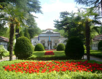 Grand Hotel Terme ligger i den historiska parken Terme di Riolo.