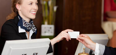 I receptionen möts ni av hotellets trevliga och serviceinriktade personal!