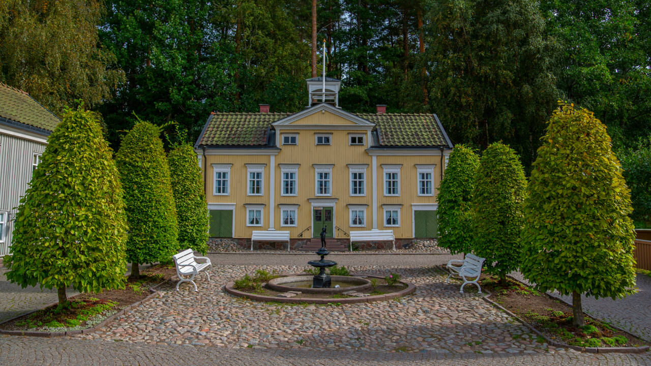 Machen Sie einen unvergesslichen Familienausflug in Astrid Lindgrens Welt, nach High Chaparall und Gränna, Visingsö.