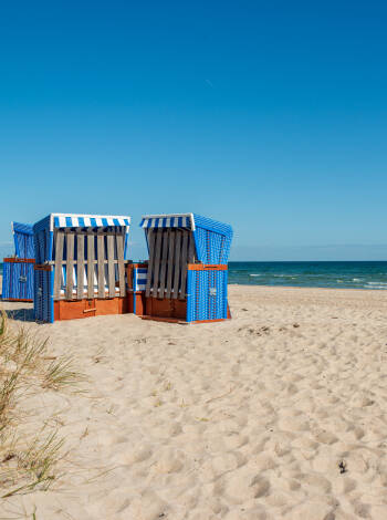 Hotellets placering tæt på stranden gør det oplagt for en sommerferie., men er skøn året rundt.