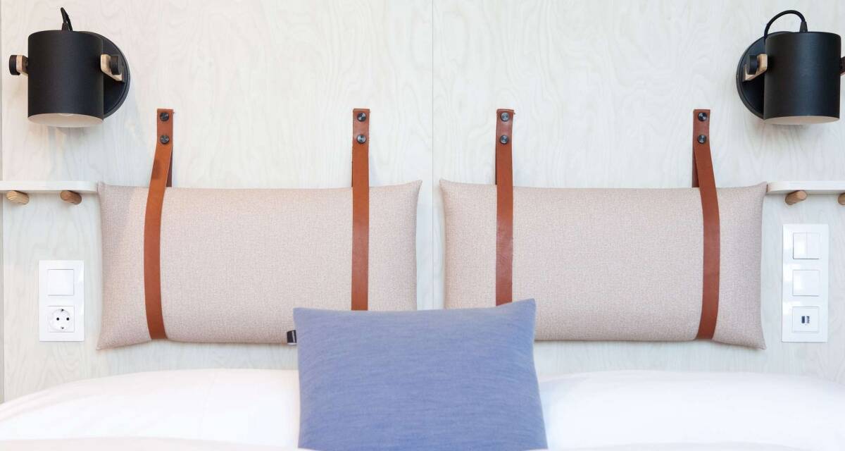 Greet værelse med 1 dobbeltseng