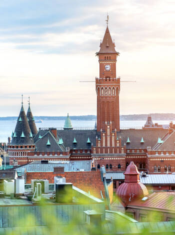 Das Hotel liegt zentral und ganz in der Nähe der Sehenswürdigkeiten und Parks der Stadt.