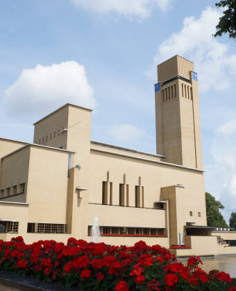 Rådhuset i Hilversum er et arkitektonisk høydepunkt i den nordlige nederlandske byen.