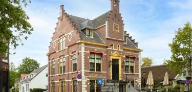 Visit neighbouring villages like Blaricum and Laren near the hotel