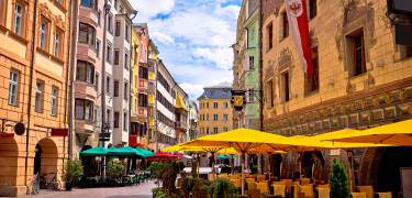 Det smukke Innsbruck er bestemt en udflugt værd.