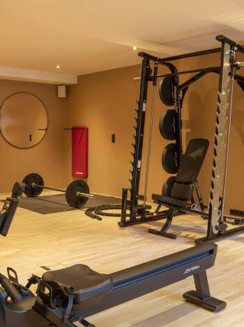 In the hotel's well-equipped gym, you can do your usual exercises.