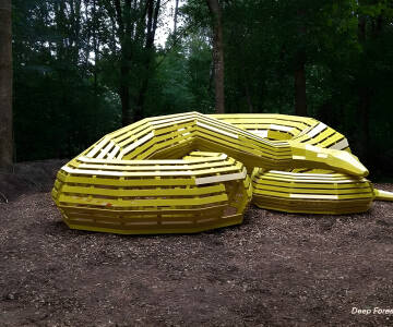 Erleben Sie die eindrucksvollen Deep Forest Art-Installationen.