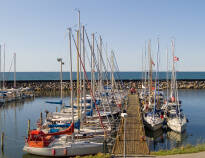 Erleben Sie das maritime Flair des Gästehauses Læsø, das nur wenige hundert Meter von der Læsø-Fähre und dem Hafen entfernt liegt.