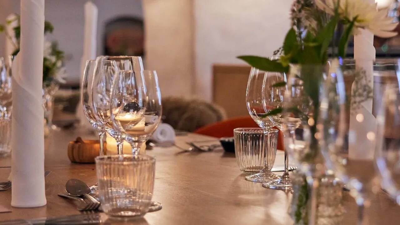 På Haraldskær är god mat inte ett tillägg – det är en självklar del av upplevelsen, från frukost till middag.