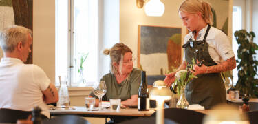 På Haraldskær är god mat inte ett tillägg – det är en självklar del av upplevelsen, från frukost till middag.