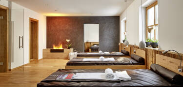 Guests have access to the Finish sauna, relax areas, aroma steam bath, bio sauna and more.