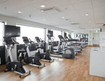 Dyrk fitness på 5. sal med udsigt over København.
