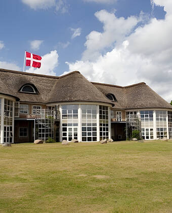 Dette 4-stjerners hotellet ligger blant skog og sjøer i det vakre sjællandske landskapet ved Sorø.