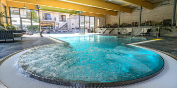 Ren avkoppling: stor spa- och wellnessavdelning med pool, bastu, skönhetsbehandlingar och massage.