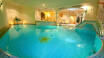 Hotellet har en flot wellnessafdeling, hvor I kan nyde godt af indendørs pool og spabad.