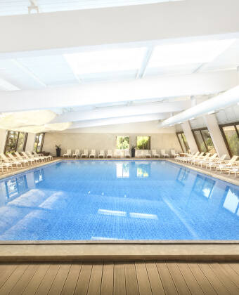 Hotellets wellnessavdelning kombinerar Feng Shui med moderna hälsoprogram.