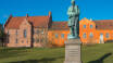 Einer der Gründe für einen Besuch in Odense ist Hans Christian Andersen, der sowohl Kinderheime als auch Wohnungen in der Stadt hatte.
