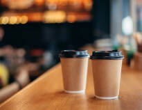 Start dagens opplevelser med kaffe på farten. Oppholdet inkluderer 2 stk hver dag!