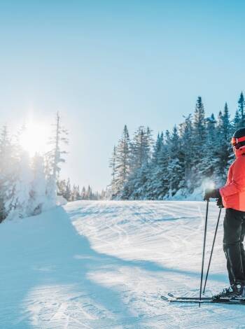 Im Winter können Sie im Brumunddal Alpin Langlaufen oder Alpinski fahren.