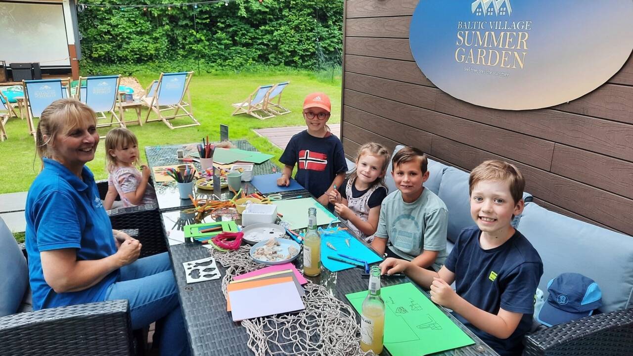 Benyt jer af den gratis Kids Club med lege og kreative aktiviteter for børn fra 6 til 12 år i skoleferierne.