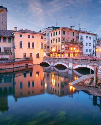 Das UNAHOTELS Le Terrazze Treviso ist nur einen Katzensprung vom Zentrum von Treviso entfernt.