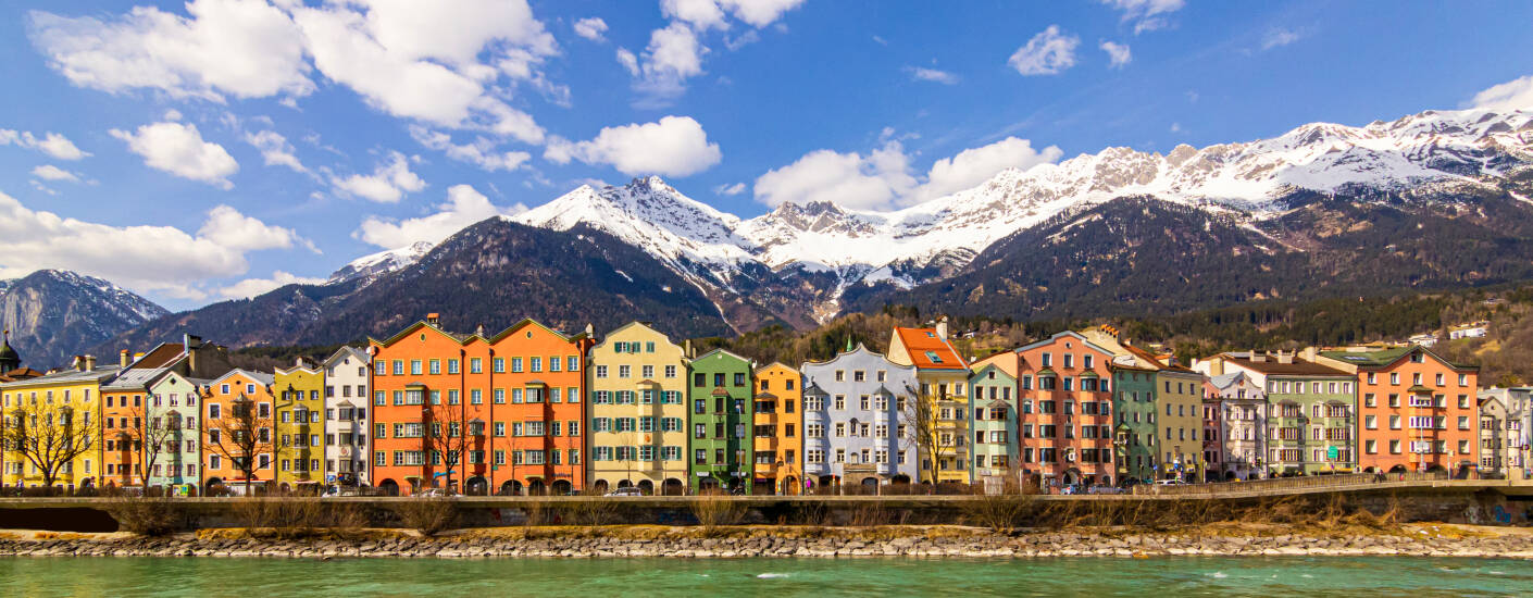 Besøk Innsbruck, alpenes hovedstad. Den ligger bare 30 minutter unna.