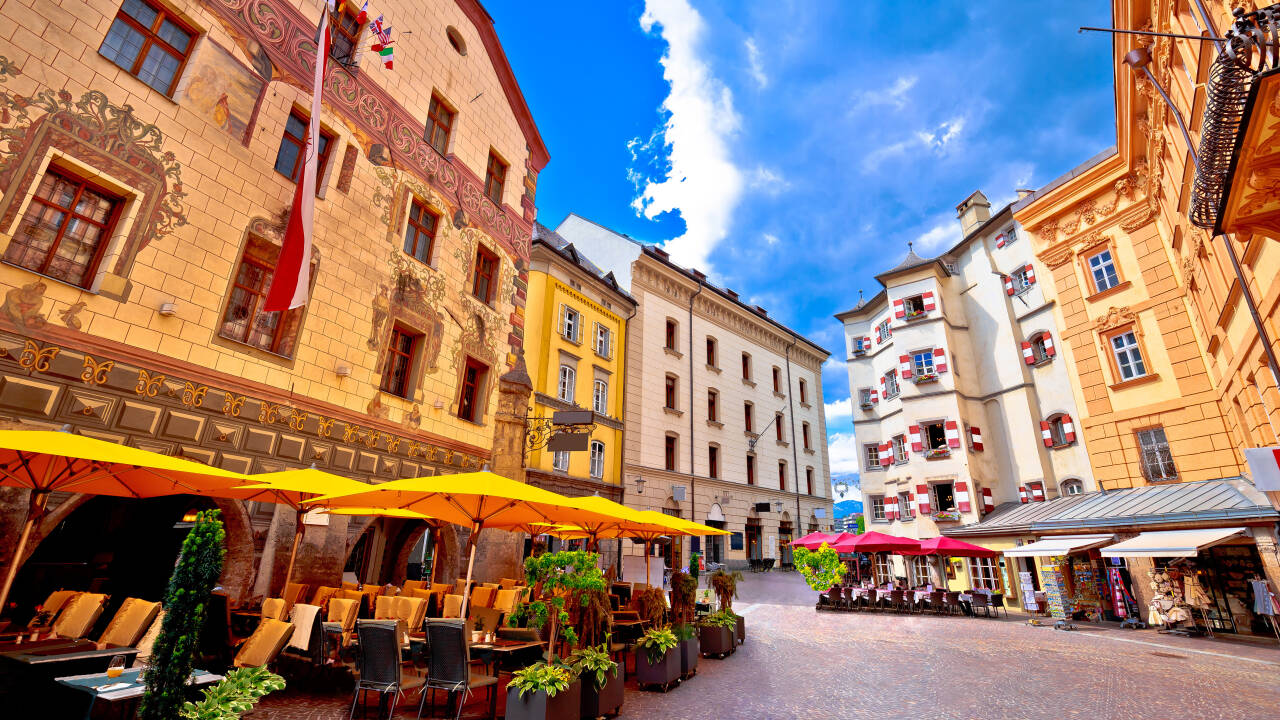 Besök Innsbruck, Alpernas huvudstad. Den ligger bara 30 minuter bort.