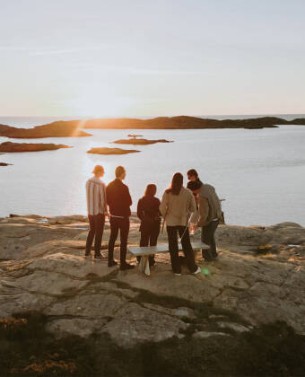 Benytt anledningen til å utforske området rundt Smögen. Besøk Ramsvik naturreservat.