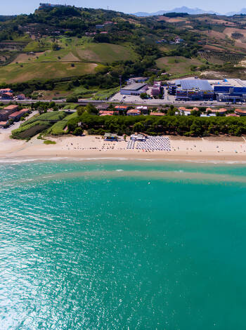 HG Hotel Paradiso erbjuder ett oslagbart panoramaläge med vackra vyer vid havet.