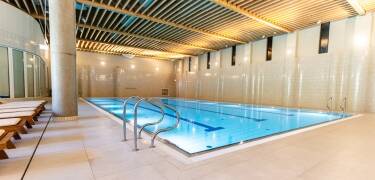 Få ny energi med avkopplande behandlingar i spa- och wellnesscenter