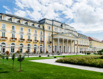 Låt elegansen i det historiska Grand Hotel Rogaška ta dig tillbaka i tiden.