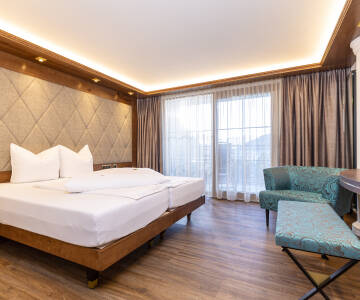 Bo i lyse, innbydende rom med interiør i alpin stil og ekte fjellfølelse.