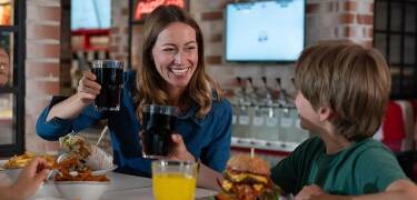 Im Ferienpark befinden sich verschiedene Restaurants für jeden Geschmack.